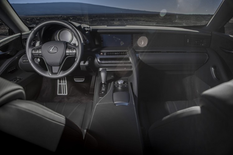 Nuova Lexus LC Coupé 2021: immagini ufficiali