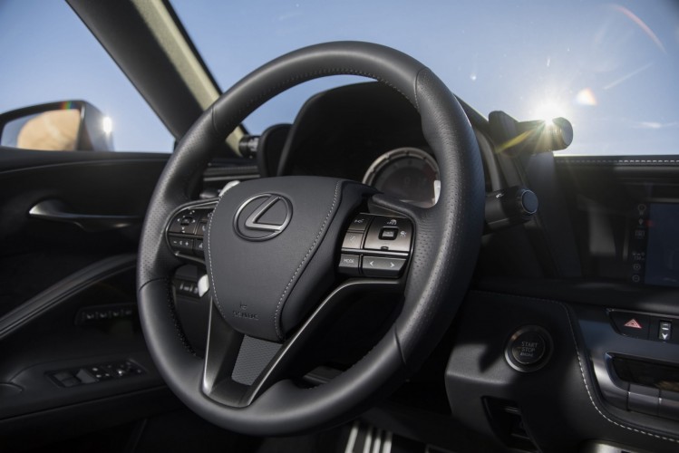 Nuova Lexus LC Coupé 2021: immagini ufficiali