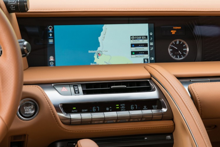 Nuova Lexus LC Coupé 2021: immagini ufficiali