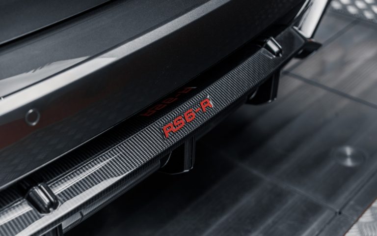 Audi RS6-R by ABT: immagini ufficiali