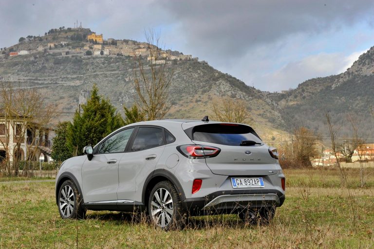 Ford Puma 1.0 EcoBoost Titanium X Hybrid 125 CV: la prova su strada