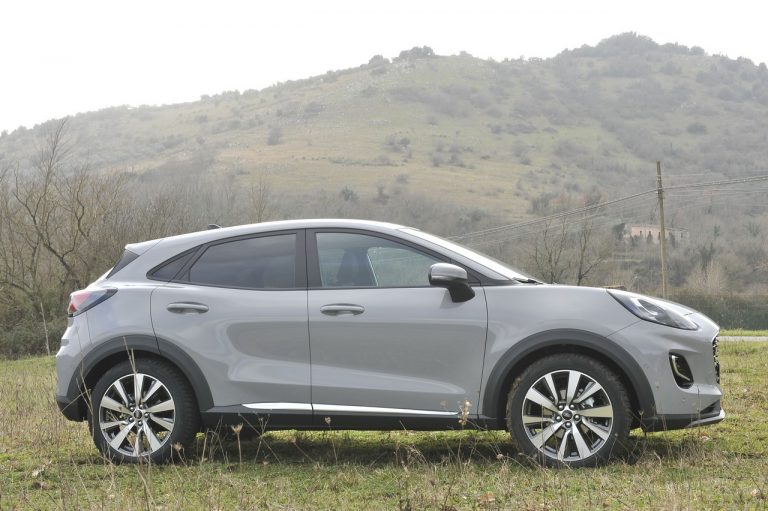 Ford Puma 1.0 EcoBoost Titanium X Hybrid 125 CV: la prova su strada