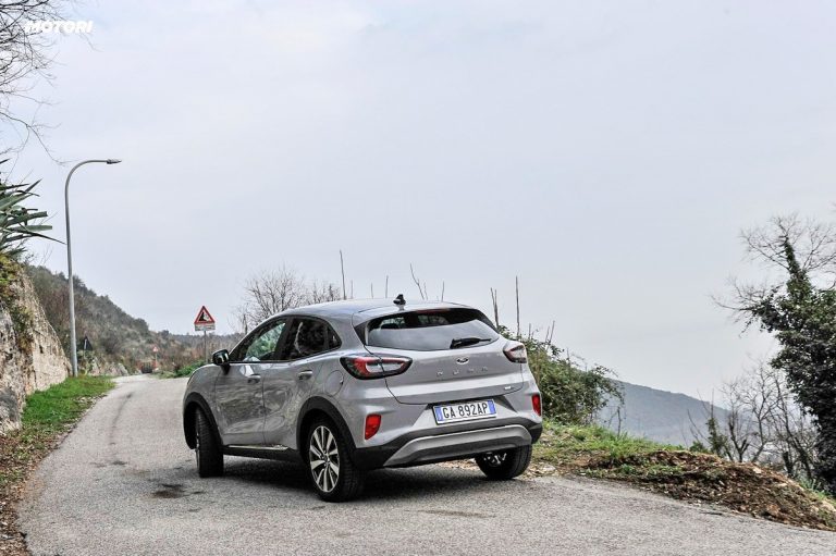 Ford Puma 1.0 EcoBoost Titanium X Hybrid 125 CV: la prova su strada