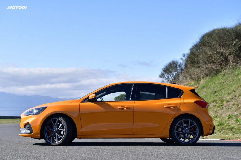 Ford Focus ST: la prova su strada e in pista