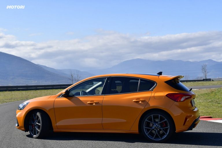 Ford Focus ST: la prova su strada e in pista