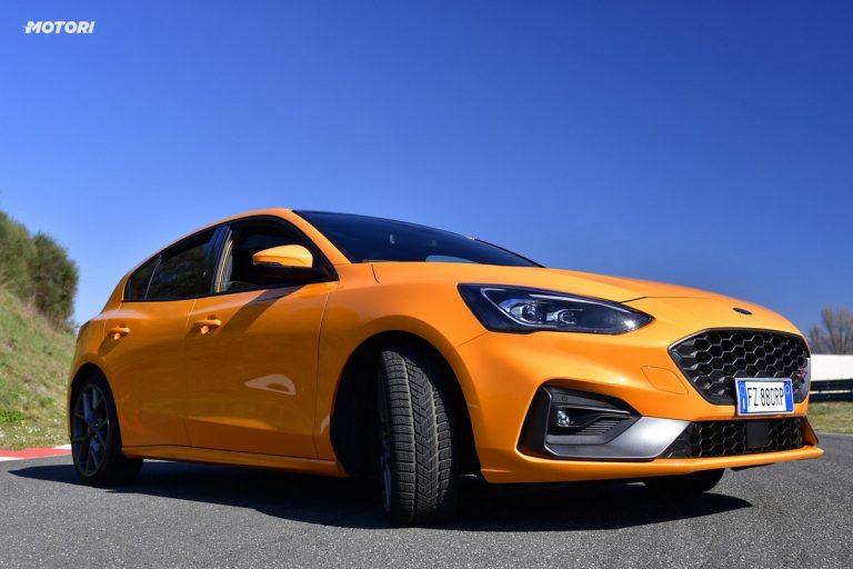 Ford Focus ST: la prova su strada e in pista