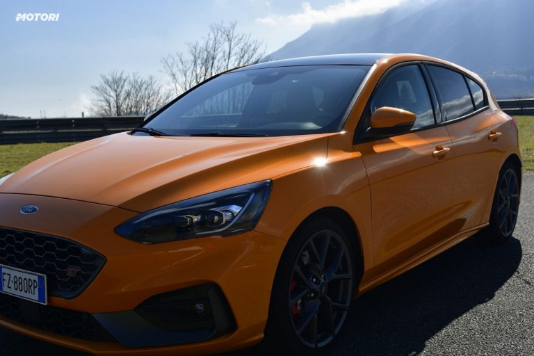 Ford Focus ST: la prova su strada e in pista