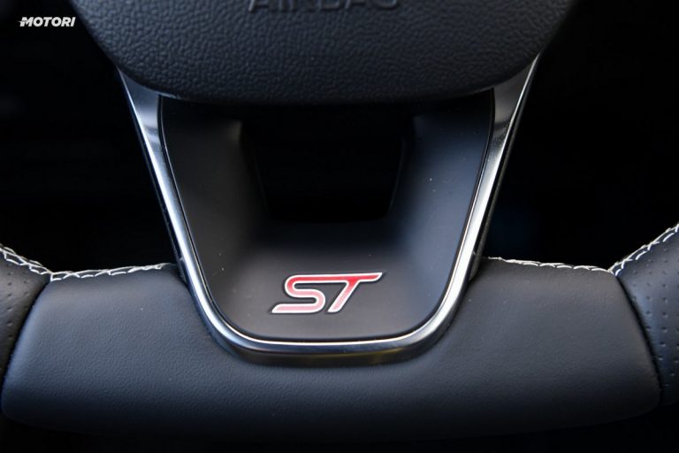 Ford Focus ST: la prova su strada e in pista
