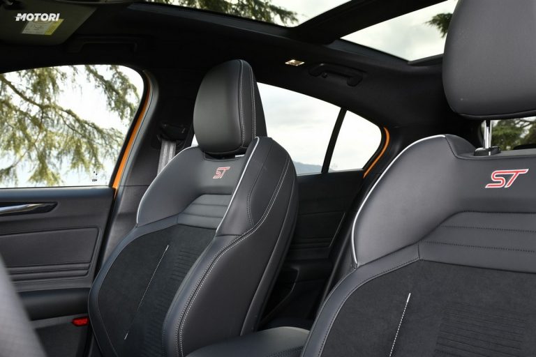 Ford Focus ST: la prova su strada e in pista