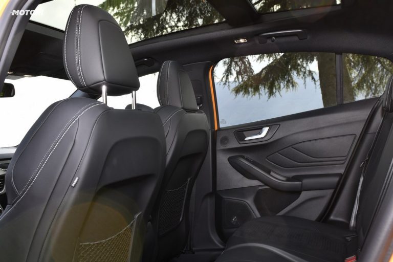Ford Focus ST: la prova su strada e in pista