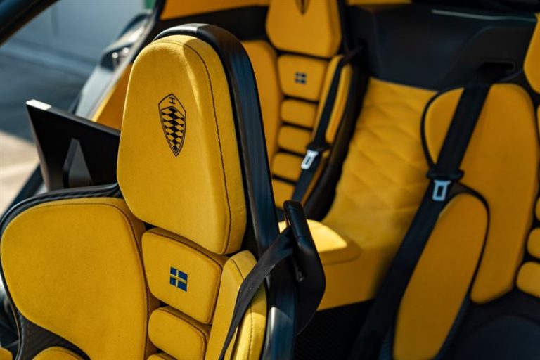 Koenigsegg Gemera: immagini ufficiali in pista