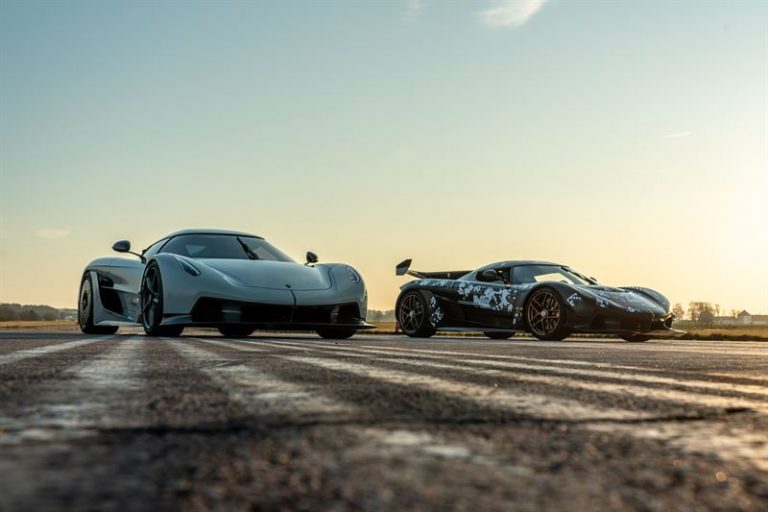 Koenigsegg Jesko Absolut: immagini ufficiali in pista