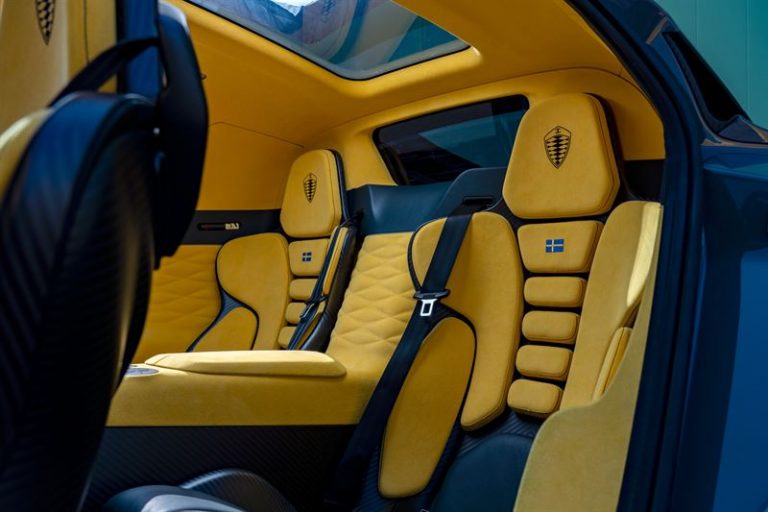 Koenigsegg Gemera: immagini ufficiali in pista