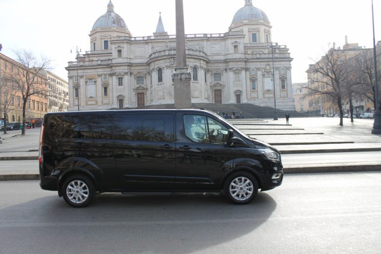 Ford Tourneo Custom: la prova su strada