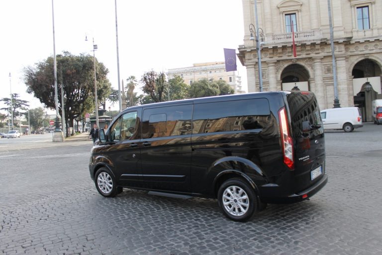 Ford Tourneo Custom: la prova su strada