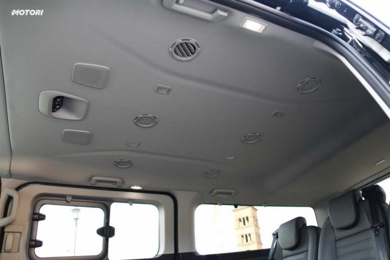 Ford Tourneo Custom: la prova su strada