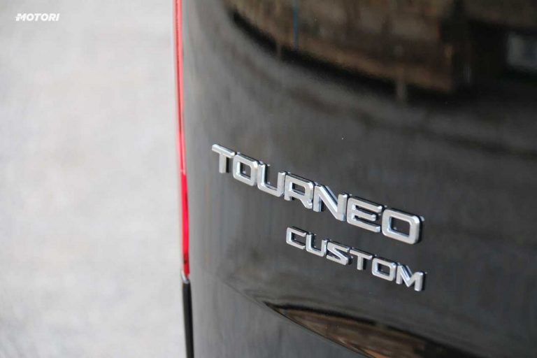 Ford Tourneo Custom: la prova su strada