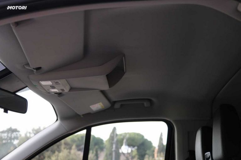 Ford Tourneo Custom: la prova su strada