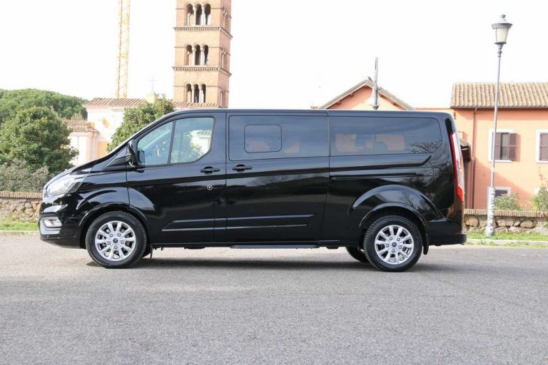 Ford Tourneo Custom: la prova su strada