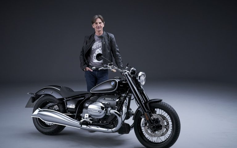 Nuova Bmw R 18: immagini ufficiali