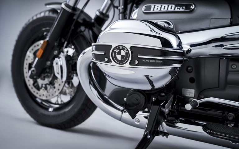 Nuova Bmw R 18: immagini ufficiali