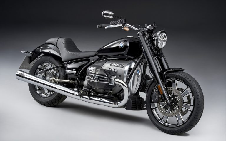 Nuova Bmw R 18: immagini ufficiali