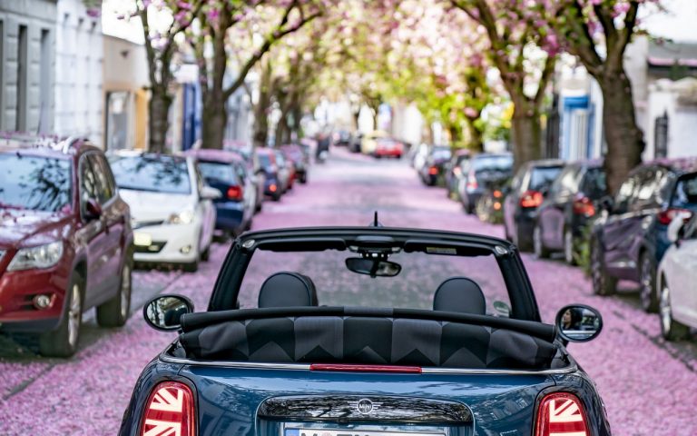 Nuova Mini Cabrio Sidewalk: immagini ufficiali