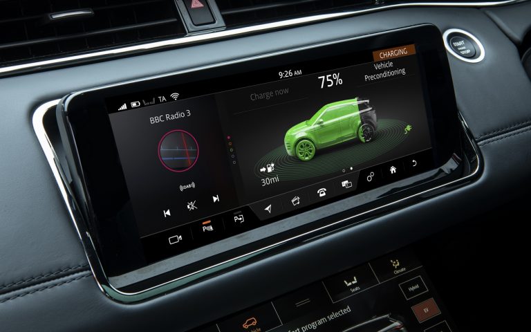 Range Rover Evoque ibrida plug-in: immagini ufficiali