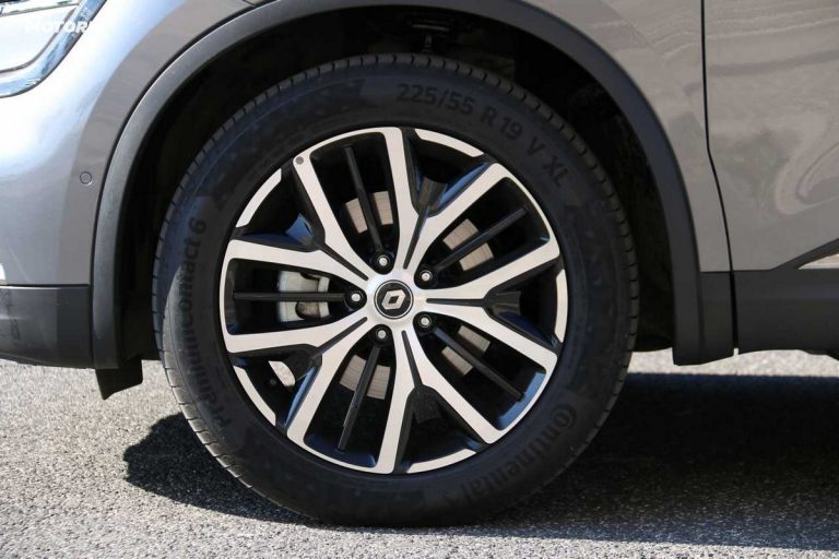 Renault Koleos Blue 150 Xtronic Executive: la prova su strada