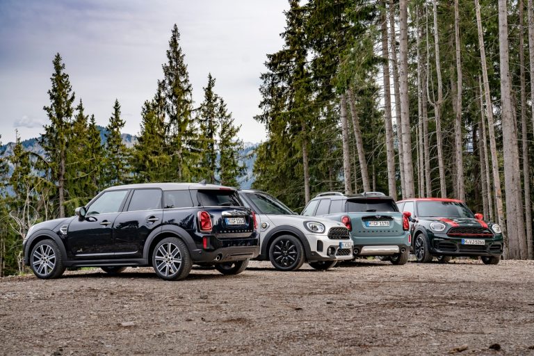 Mini Countryman 2020: immagini ufficiali