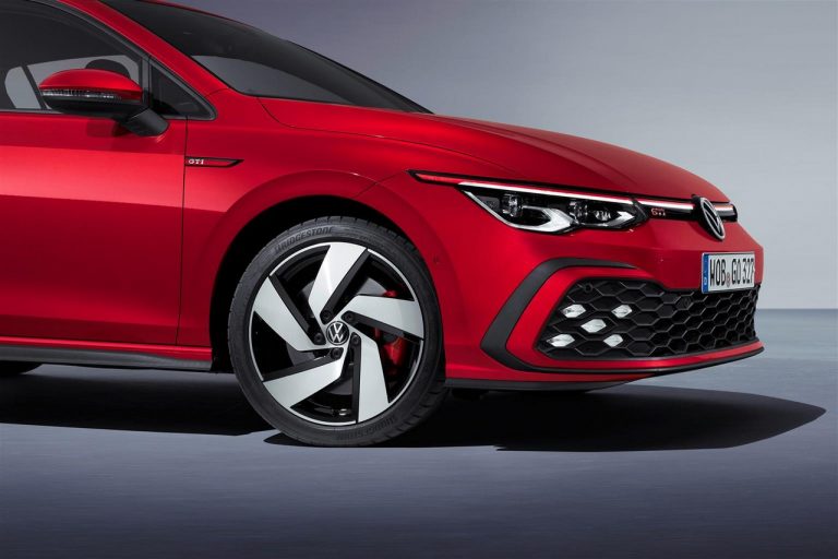 Volkswagen Golf 8 GTI 2020: nuove immagini ufficiali