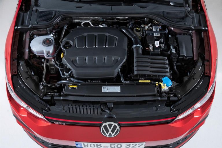 Volkswagen Golf 8 GTI 2020: nuove immagini ufficiali