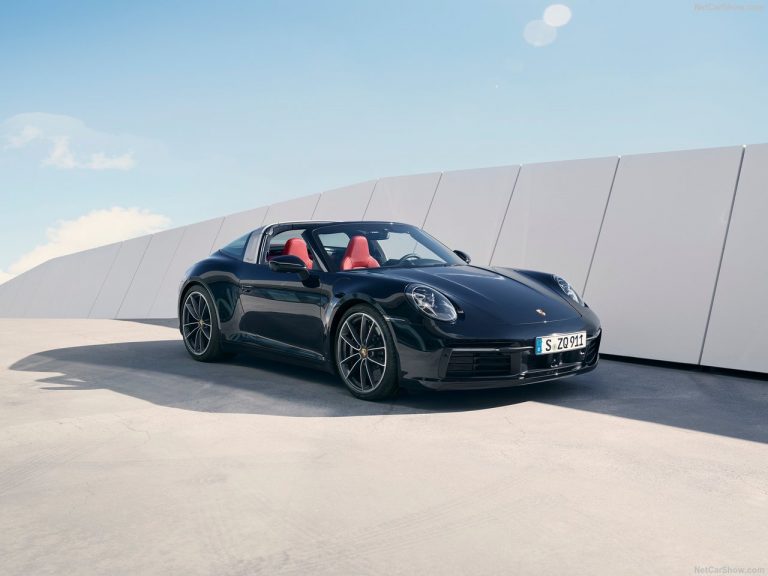 Nuova Porsche 911 Targa 2020: immagini ufficiali