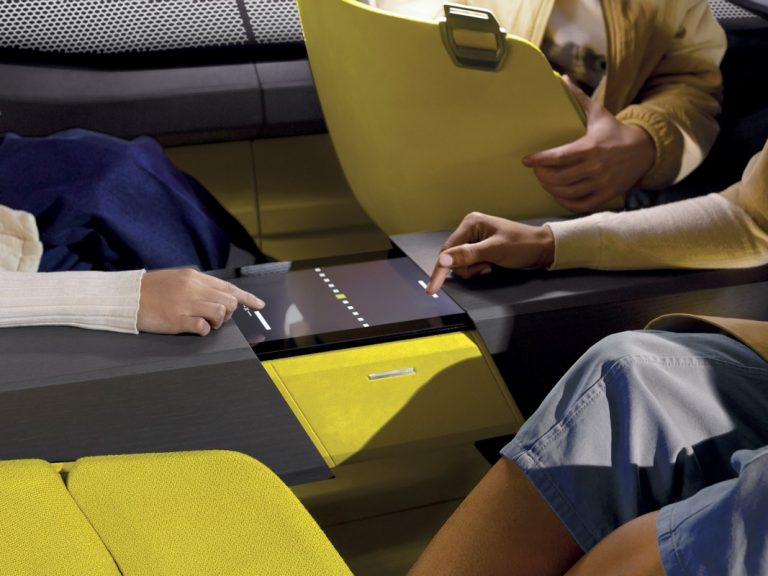 Renault Morphoz Concept: immagini ufficiali