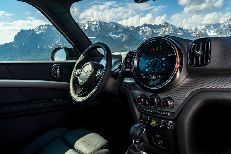 Mini Countryman 2020: immagini ufficiali