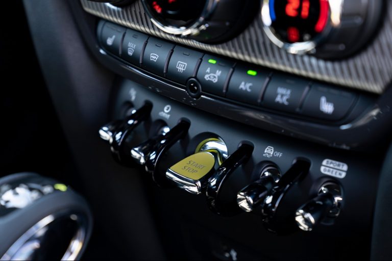 Mini Countryman 2020: immagini ufficiali