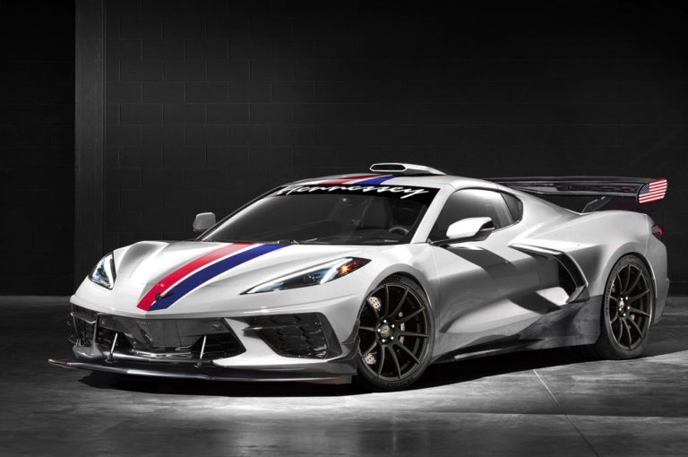 Hennessey Corvette C8 HPE 1200 2020: immagini ufficiali