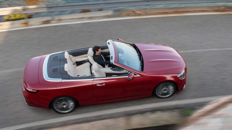 Mercedes Classe E Cabrio 2020: immagini ufficiali