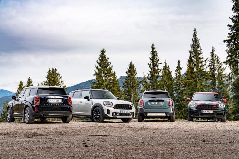 Mini Countryman 2020: immagini ufficiali