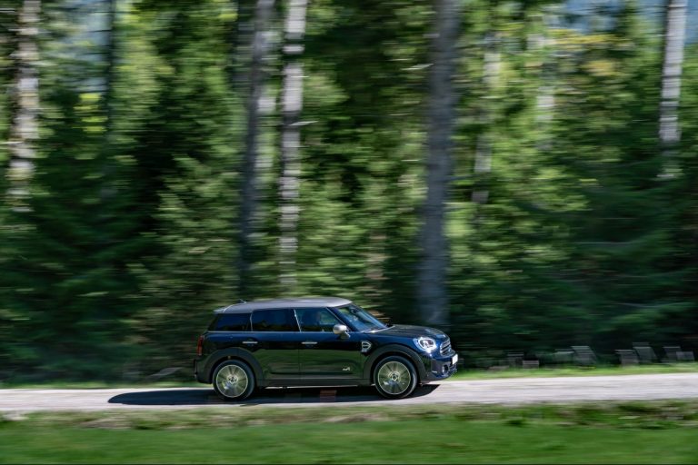 Mini Countryman 2020: immagini ufficiali