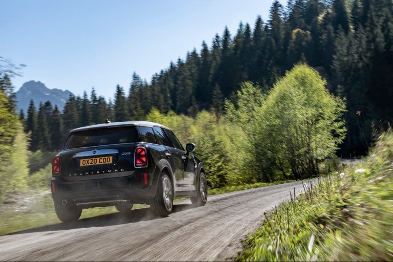 Mini Countryman 2020: immagini ufficiali