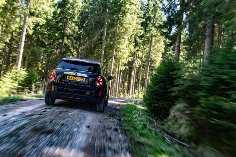 Mini Countryman 2020: immagini ufficiali
