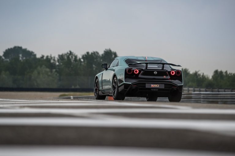 Nissan GT-R50 by Italdesign: immagini ufficiali