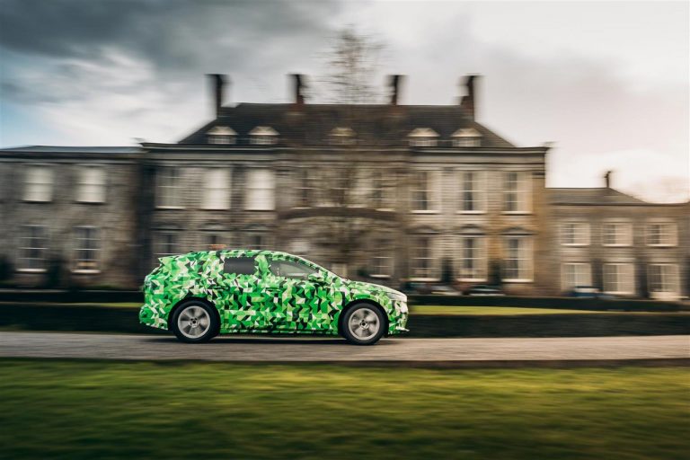 Skoda Enyaq: prime immagini ufficiali