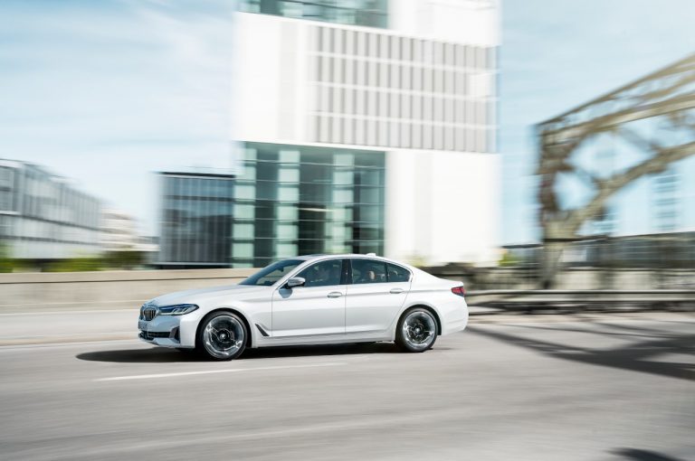 Bmw Serie 5 2020: immagini ufficiali