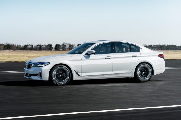 Bmw Serie 5 2020: immagini ufficiali