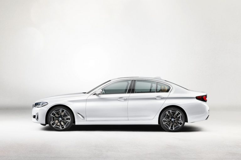 Bmw Serie 5 2020: immagini ufficiali