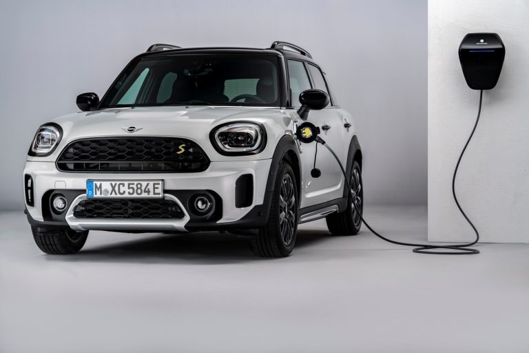 Mini Countryman 2020: immagini ufficiali