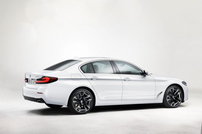Bmw Serie 5 2020: immagini ufficiali