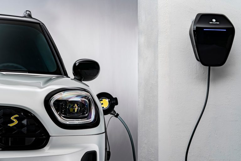 Mini Countryman 2020: immagini ufficiali